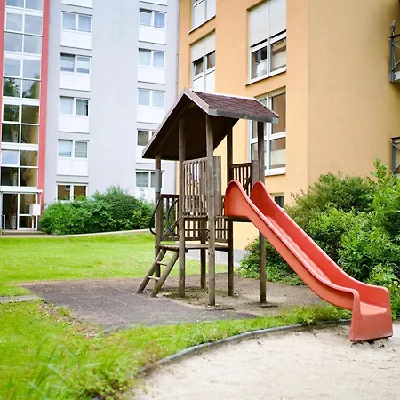 Edler Wohnraum Elegantes Apartment Mit Balkon, Boxspringbett, Kaffeevollautomat, Lift & Parkplatz Chemnitz Zewnętrze zdjęcie